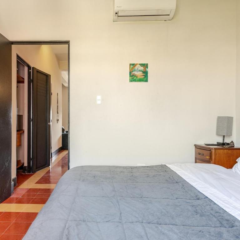 My Virtual Stay, Vantech - Classic One-Bedroom Apartment with King Bed - 19