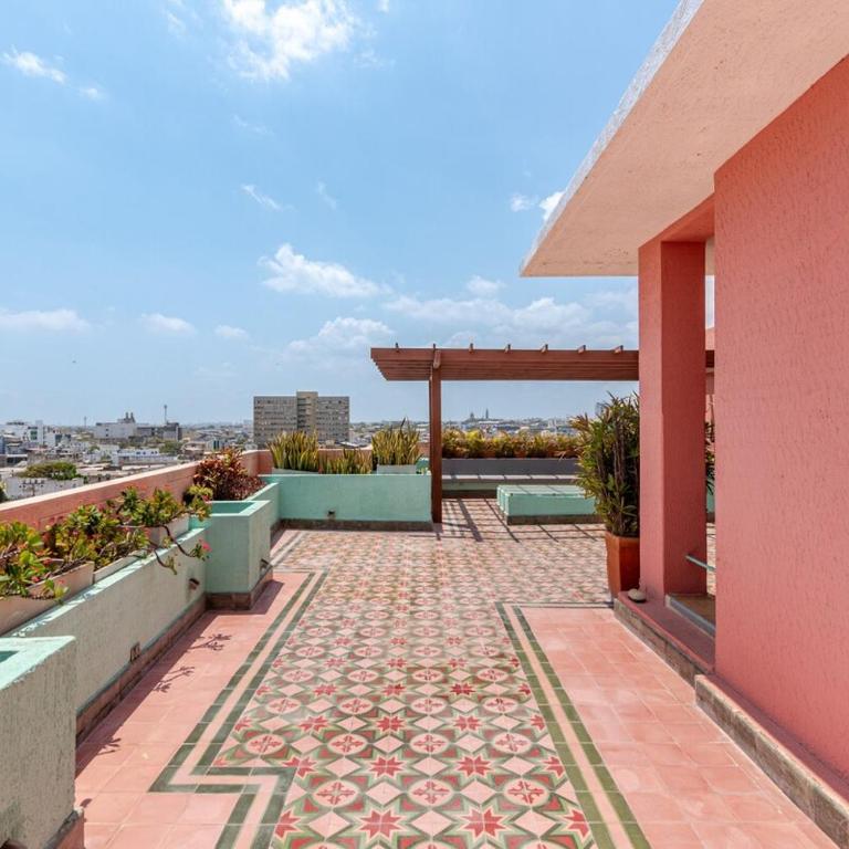 My Virtual Stay, Vantech - Classic One-Bedroom Apartment with King Bed - 20