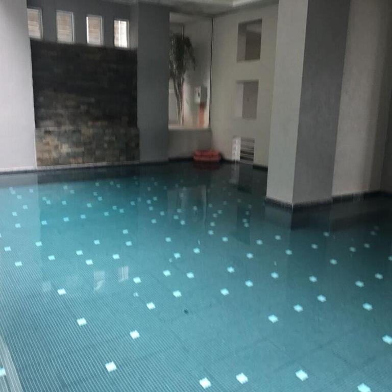 Frente a Playa Cochoa con piscina climatizada - Apartamento - 35