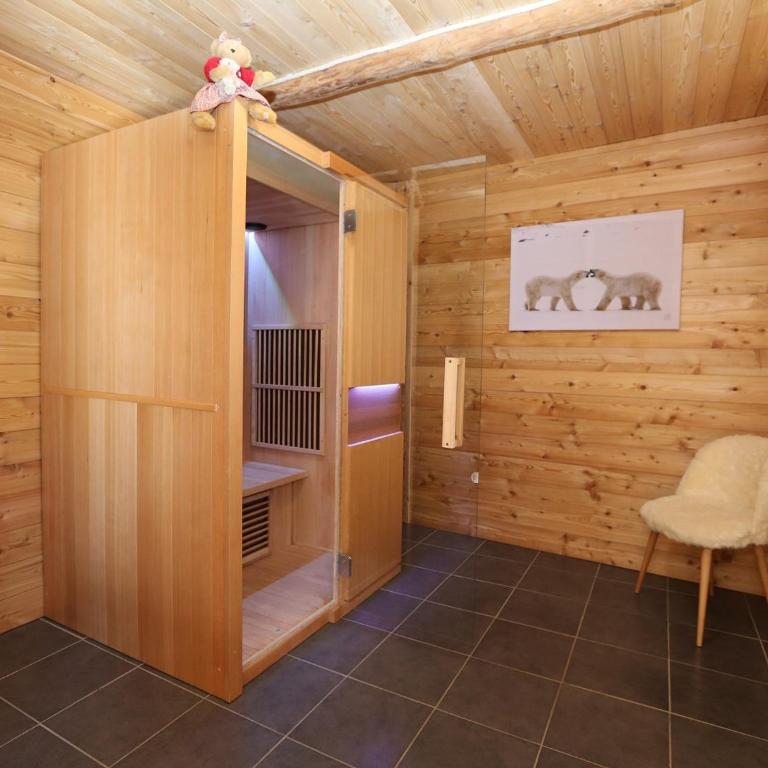 Chalet exposé sud - 10 pers. - FR-1-263-650 - Chalet - 11
