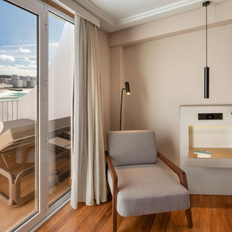 Meliá Maria Pita - Habitación Doble con terraza y vistas al mar - 4