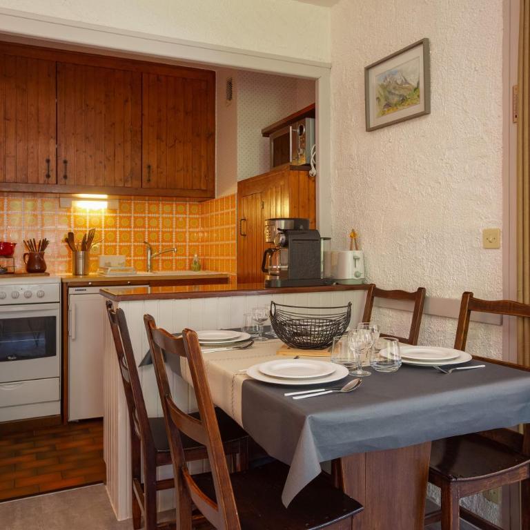 Résidence le Chardonnet G 1BR for 4 w/Shared Pool & panoramic views - Happy Rentals - Apartamento con balcón - 6