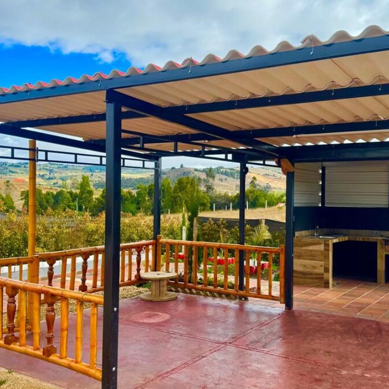 Hermoso Apartamento en Medio de las Montañas - Apartamento de 3 dormitorios - 6
