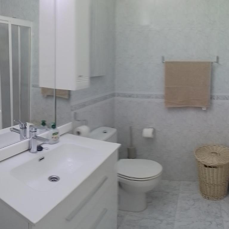 No 5 Calle Antequera 3 bedroom Torrox Costa townhouse - Three-Bedroom Townhouse - 53
