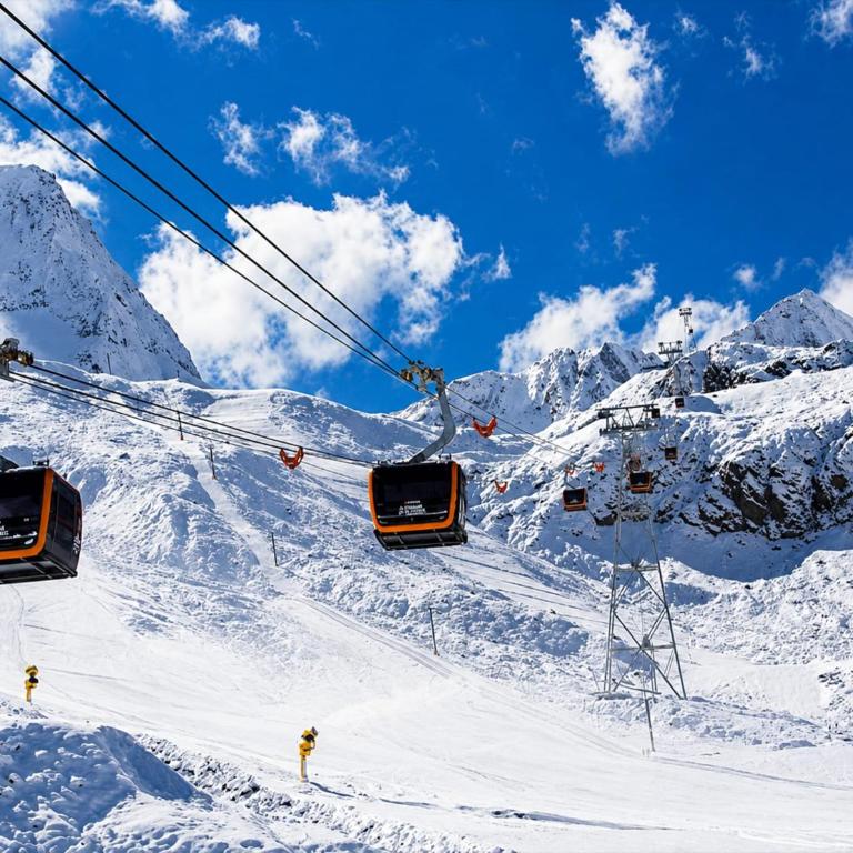 Apartment in Stubaital near Ski Lift - Apartment - 33