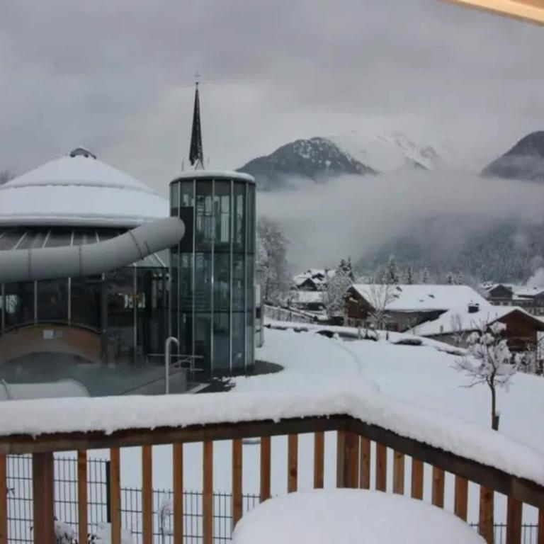 Spacious Stay with Mountain View - Maison de Vacances 3 Chambres - 34