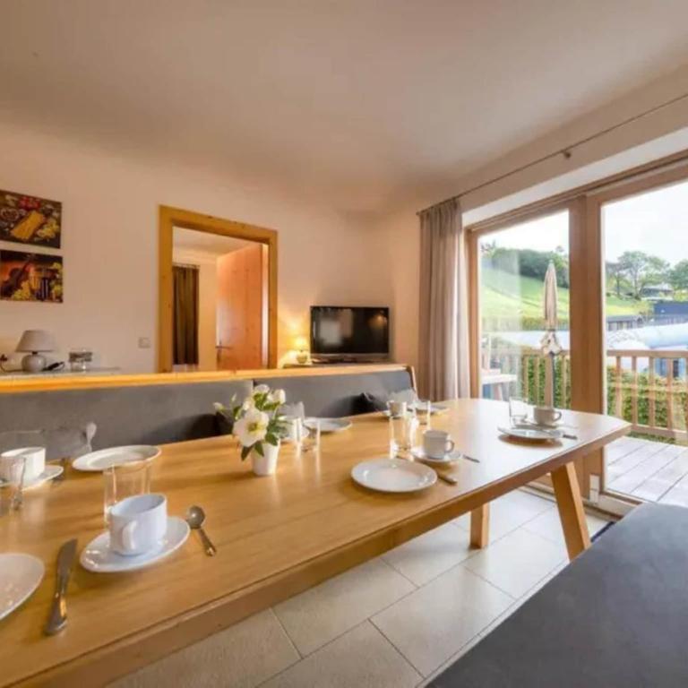 Spacious Stay with Mountain View - Maison de Vacances 3 Chambres - 16