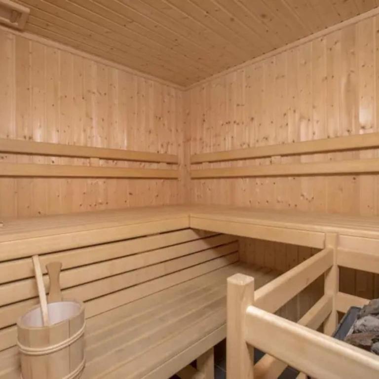 Austrian Mountain Chalet Retreat - Ferienhaus mit 4 Zimmern - 31