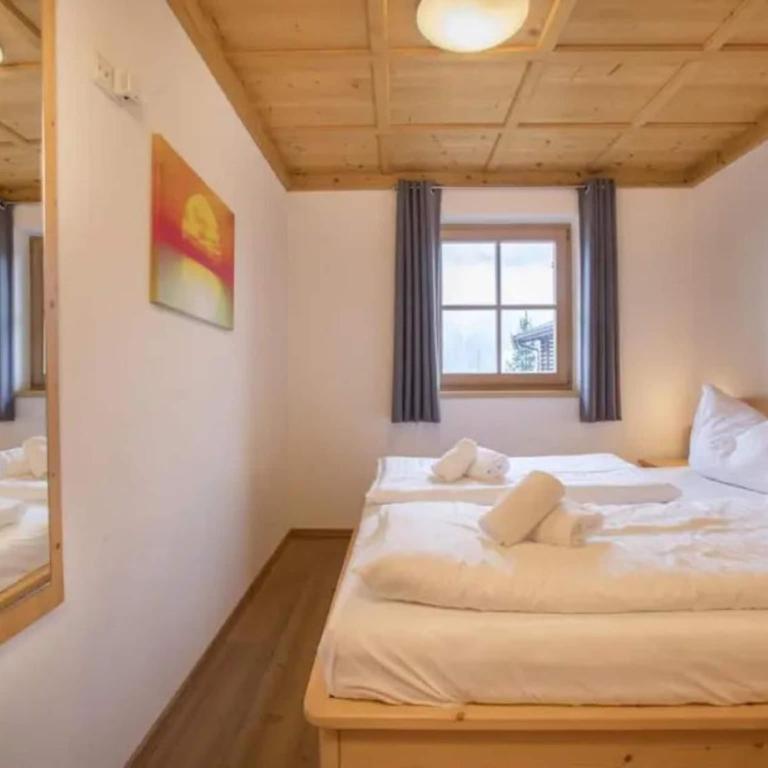 Austrian Mountain Chalet Retreat - Ferienhaus mit 4 Zimmern - 16