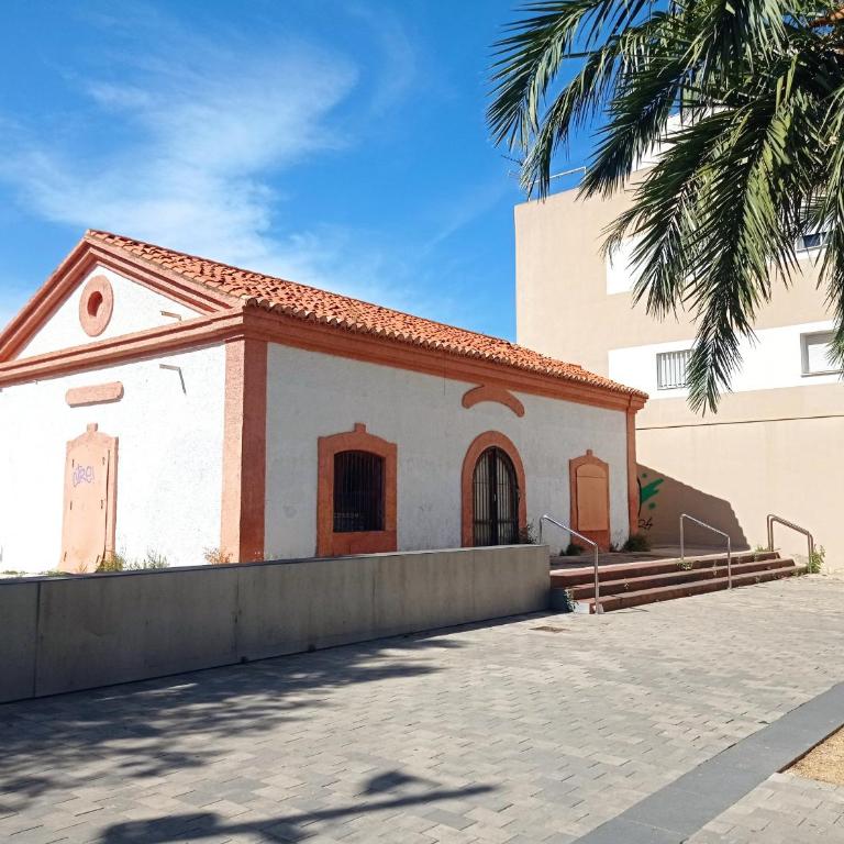 Casa La Marina Terraza soleada de 100 m Recién Reformada - Maisonette - 38