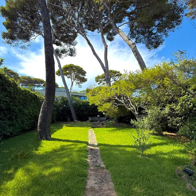 Cap d'Antibes vue plage de la GAROUPE - 8 couchages - Jardin et terrasse - Villa - 9