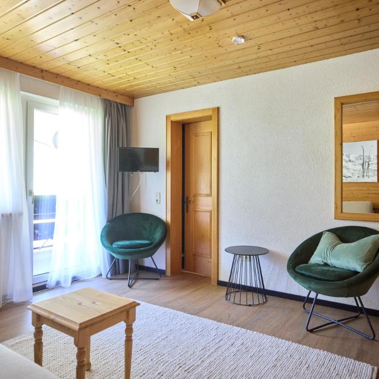 Chalet H Montafon - Apartment mit 2 Schlafzimmern und Bergblick - 12