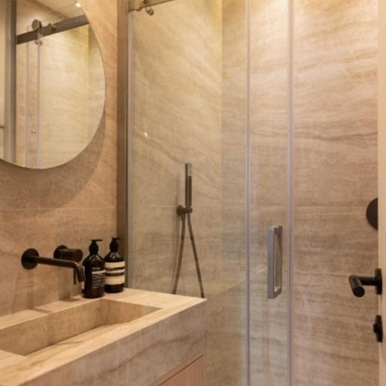 Séjour merveilleux à proximité du casino - Three-Bedroom Apartment - 8