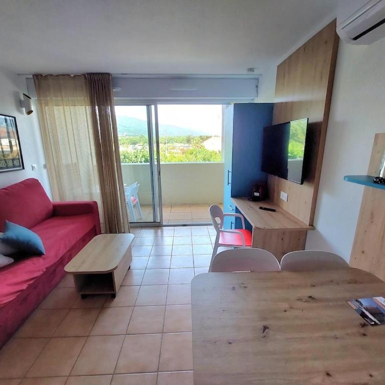 Studio avec clim, plage à 300m, piscine et parking - Estudio con vistas a las montañas - 3