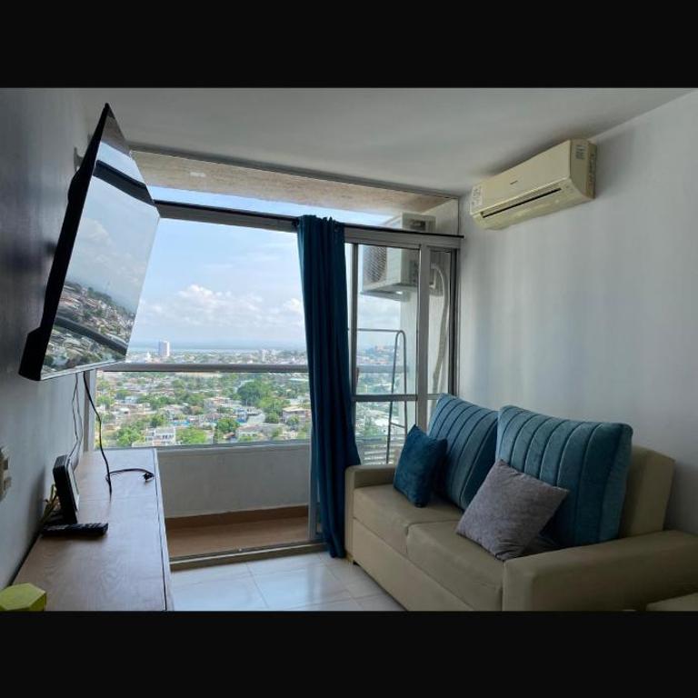 Cartagena blue view - Three-Bedroom Apartment - 4