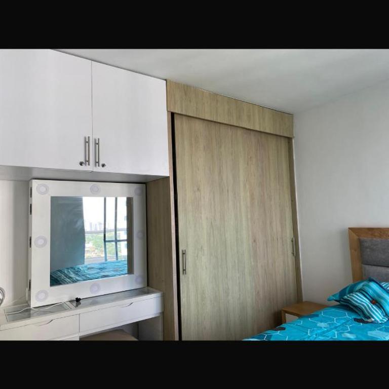 Cartagena blue view - Three-Bedroom Apartment - 15