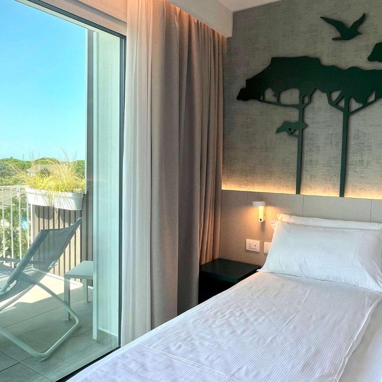 Junior Family Hotel - Camera Tripla Deluxe con Vista Mare - 2