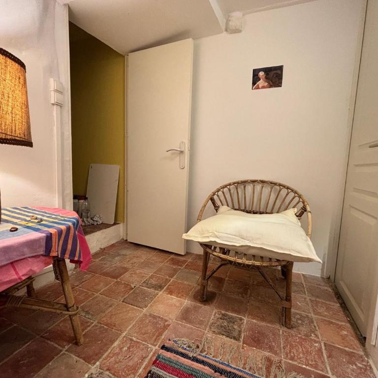Au Levant, Maison de village de charme, vue mer - Maison 4 Chambres - 22