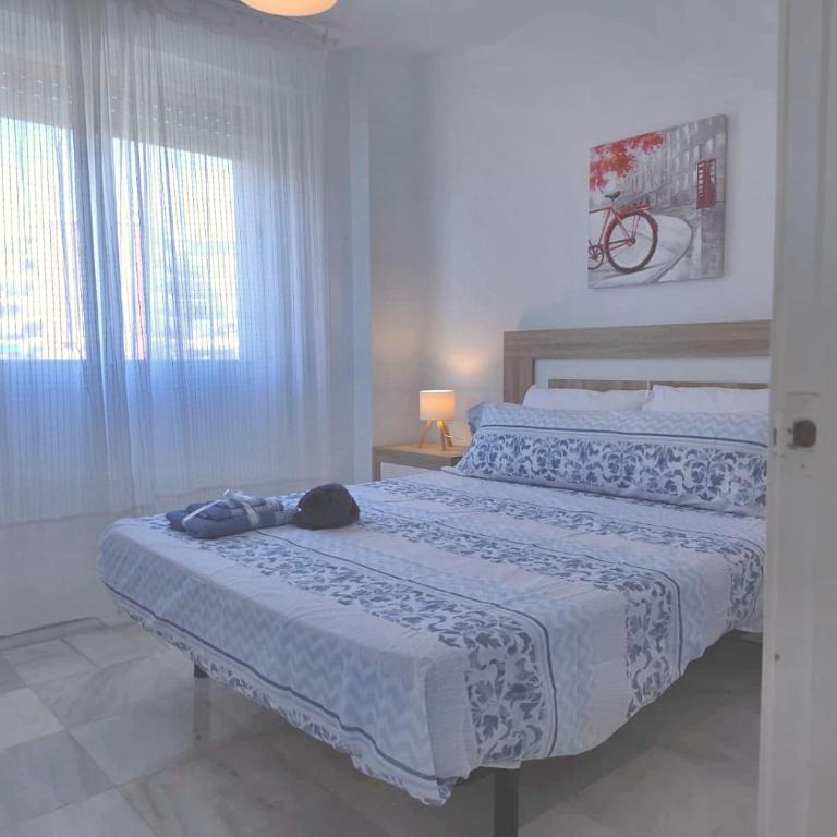 BUENAVISTA - 2-Bedroom for 4 with Sea-View Terrace and AC - Free Street Parking - Apartamento - 32