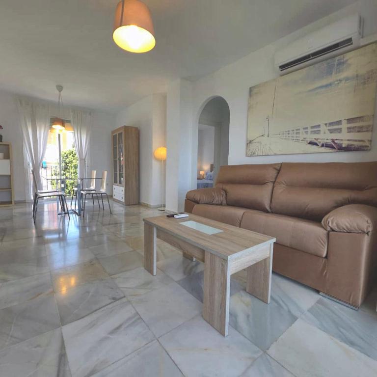 BUENAVISTA - 2-Bedroom for 4 with Sea-View Terrace and AC - Free Street Parking - Apartamento - 25