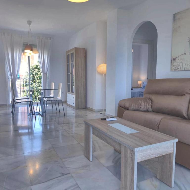 BUENAVISTA - 2-Bedroom for 4 with Sea-View Terrace and AC - Free Street Parking - Apartamento - 14