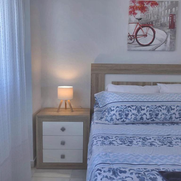 BUENAVISTA - 2-Bedroom for 4 with Sea-View Terrace and AC - Free Street Parking - Apartamento - 34