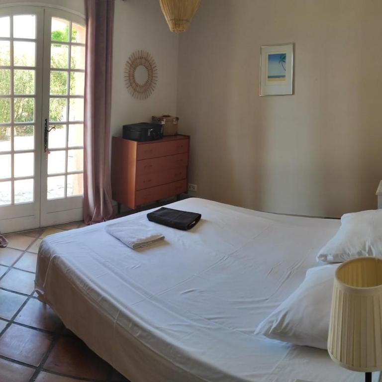 Maison de caractère en provence avec piscine et Tennis - Villa - 12