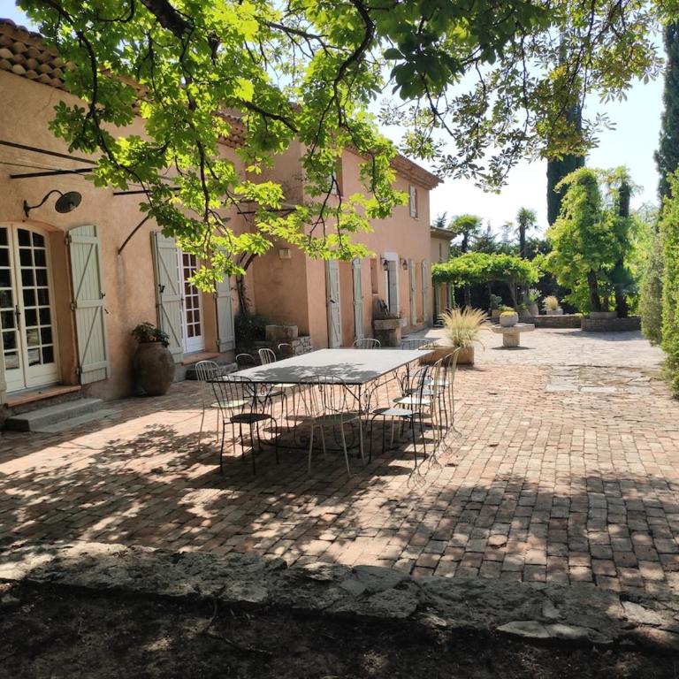 Maison de caractère en provence avec piscine et Tennis - Villa - 2