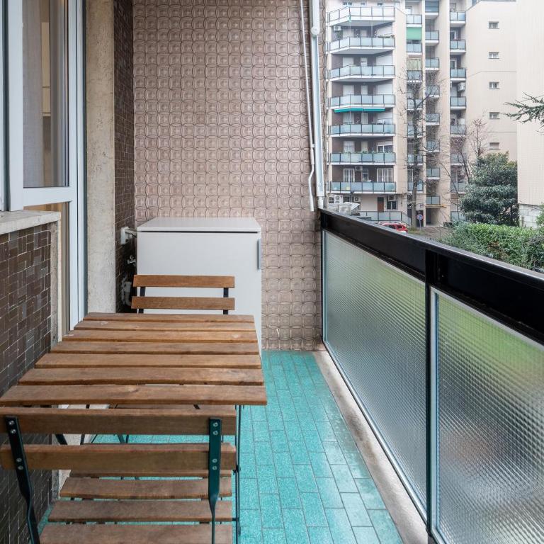 San Siro Studios - Double Room with Balcony - 7