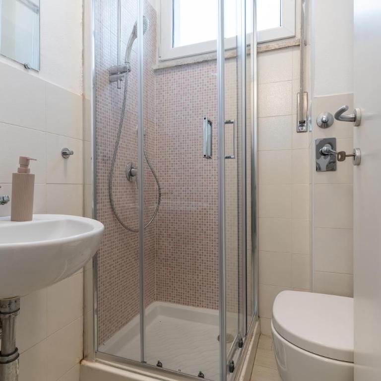 San Siro Studios - Double Room with Balcony - 6