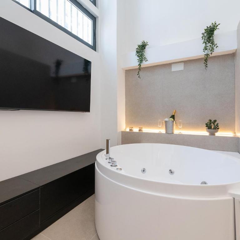Málaga ROSE Luxe Jacuzzi 7 - BY N&N LUXE PROPERTIES - Apartment mit 1 Schlafzimmer - 17