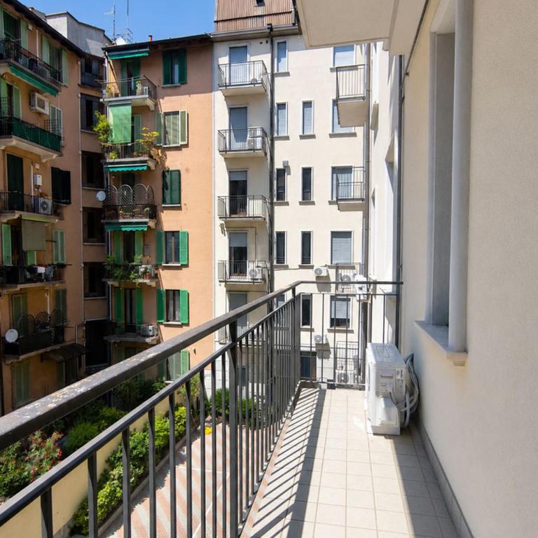 BIG Flat Goldoni - Duomo M4 Linate - Appartamento con 1 Camera da Letto - 3