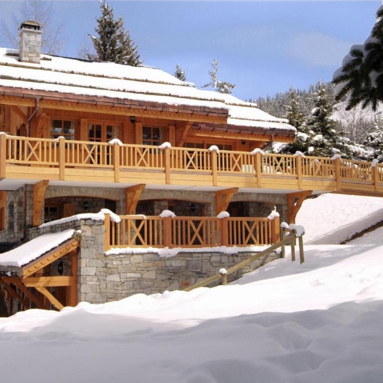 Cabin Sleeps 13 with Hot Tub - Maison de Vacances - 1