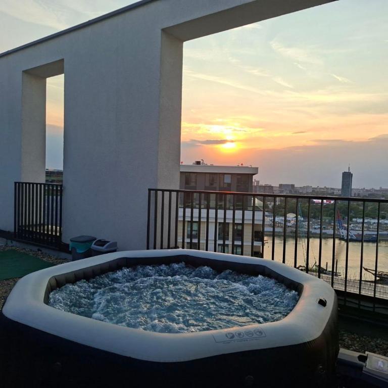 Belgrade Waterfront PENTHOUSE with Private Jacuzzi - Apartman sa 3 Spavaće Sobe - 3