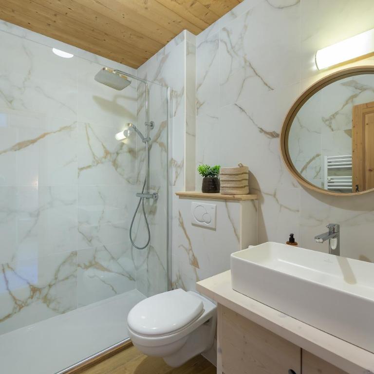 Montbeliarde - Chalet avec jacuzzi - BO Immobilier - Reduced prices on ski passes Châtel & Portes du Soleil - Chalet con 5 Camere da Letto - 6