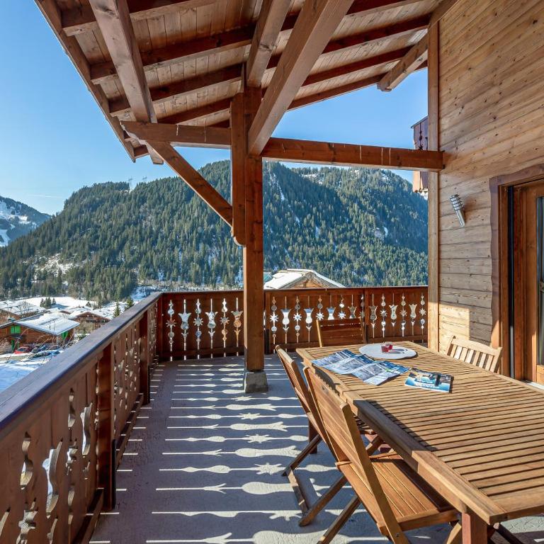 Montbeliarde - Chalet avec jacuzzi - BO Immobilier - Reduced prices on ski passes Châtel & Portes du Soleil - Chalet con 5 Camere da Letto - 3
