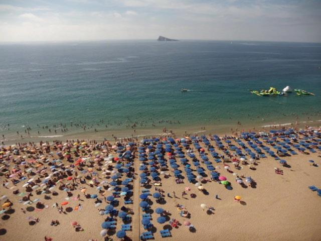 APT ALHAMBRA CON AIRE ACOND, 3 hab, ZONA PLAYA de LEVANTE-PISCINA-WIFI, parking suplem - Apartment - 38