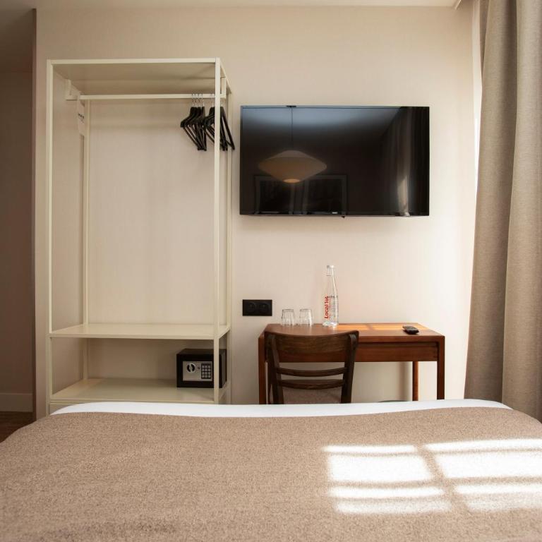 Hotel Local 101 Beaurepaire - Chambre Simple - 9