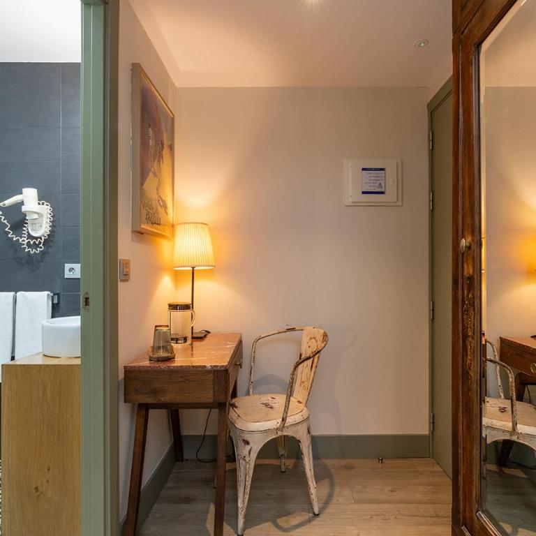 Hotel Okako San Sebastian - Twin or Double Room - Interior - 7