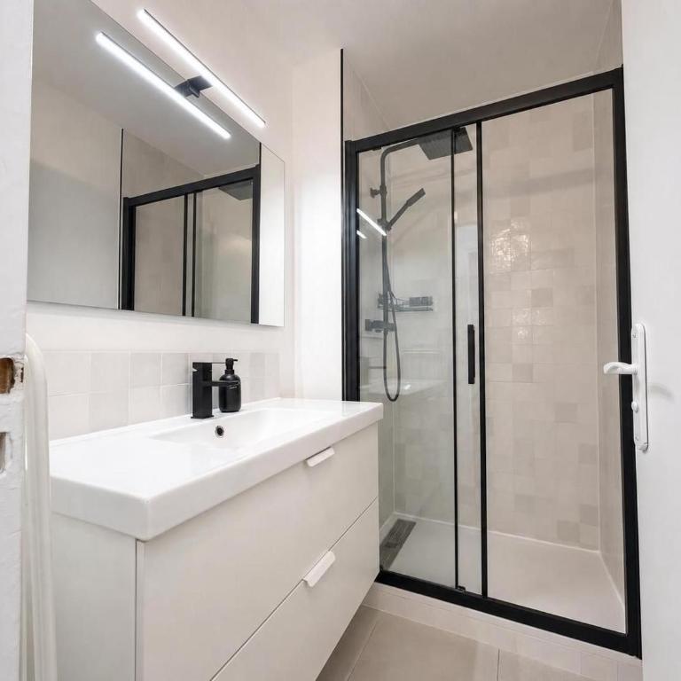 Belleville 1 Bedroom Apartment Near Père Lachaise - Appartement 1 Chambre - 5