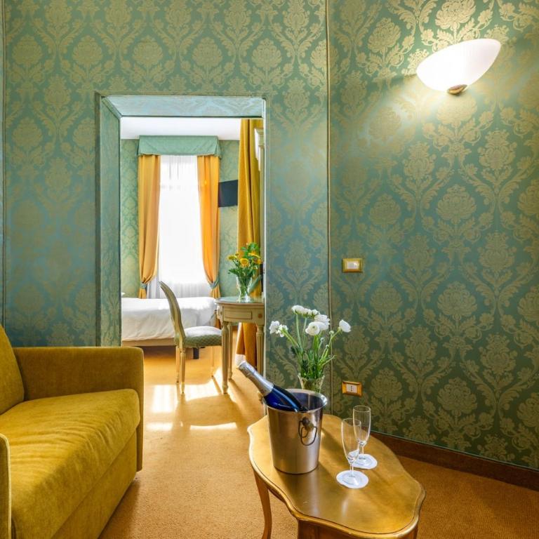 Hotel Villa Delle Palme - Junior Suite con un Letto Matrimoniale oppure Due Letti Singoli - 6