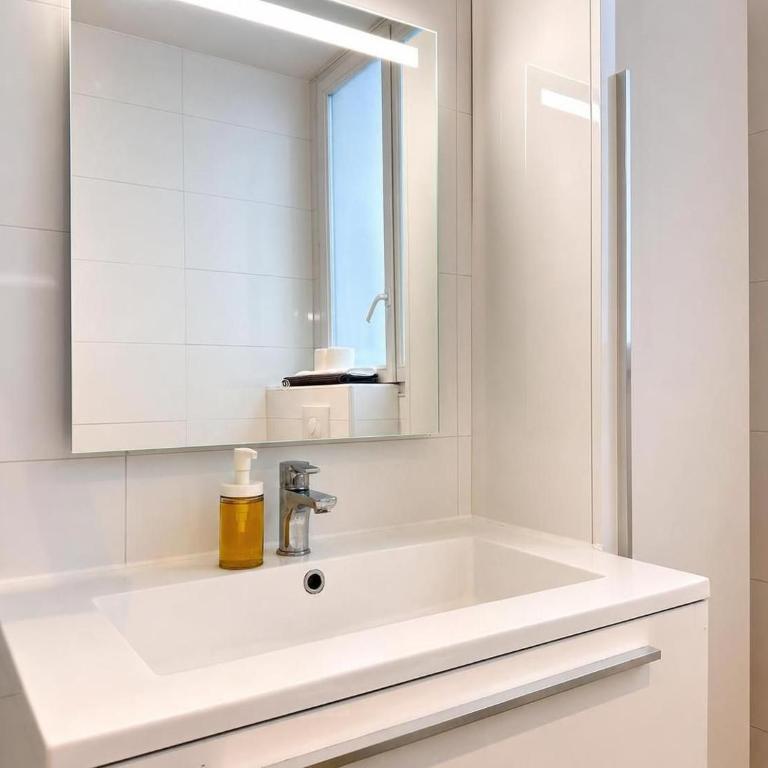 Paris 4 1BR Apartment Near Notre-Dame with Netflix - Appartement 1 Chambre - 36