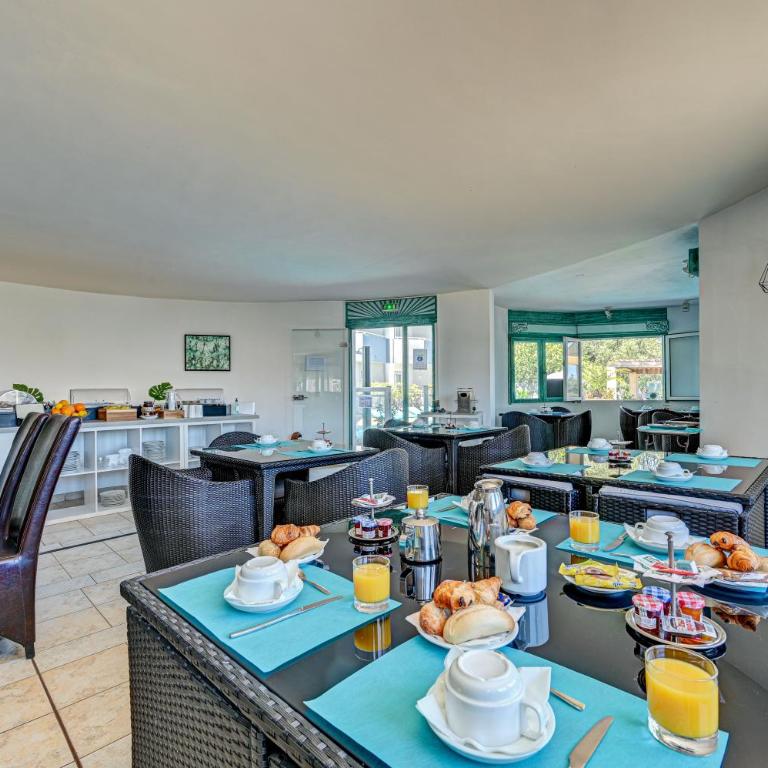Hotel Le Tilbury - Chambre Double - Vue sur Mer - 15