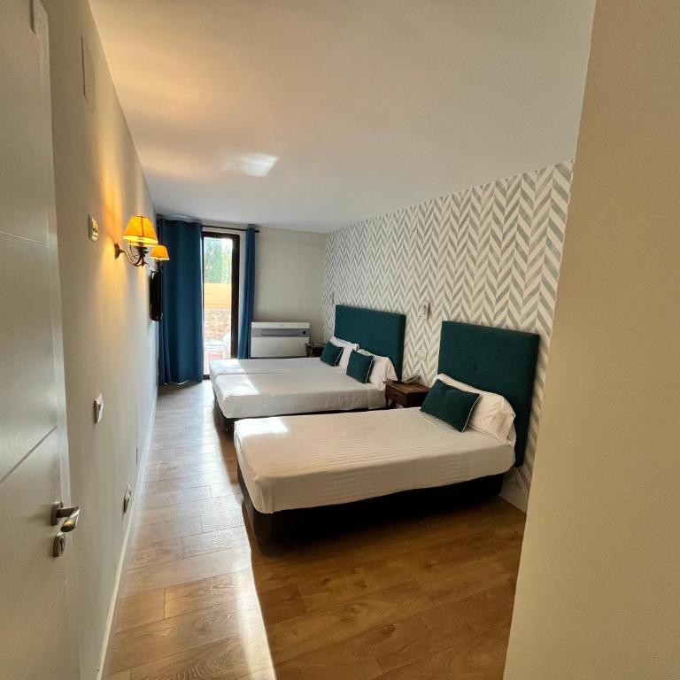 Hotel Resort Cueva del Fraile - Habitación Triple - 2