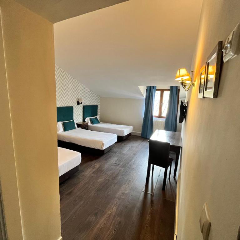 Hotel Resort Cueva del Fraile - Habitación Triple - 3