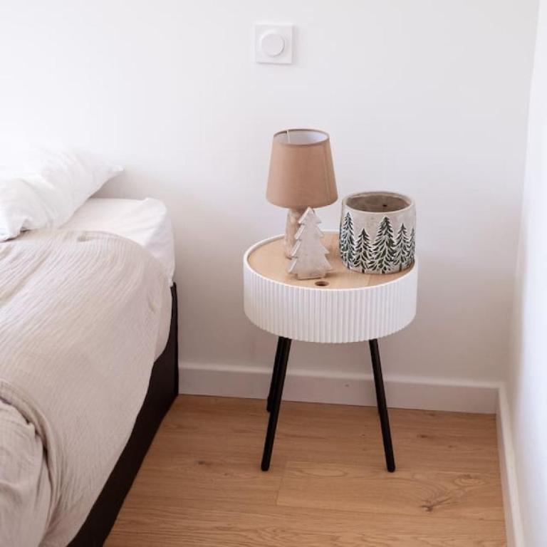 Appartement moderne et spacieux avec poêle à bois et balcon - Appartement - 38