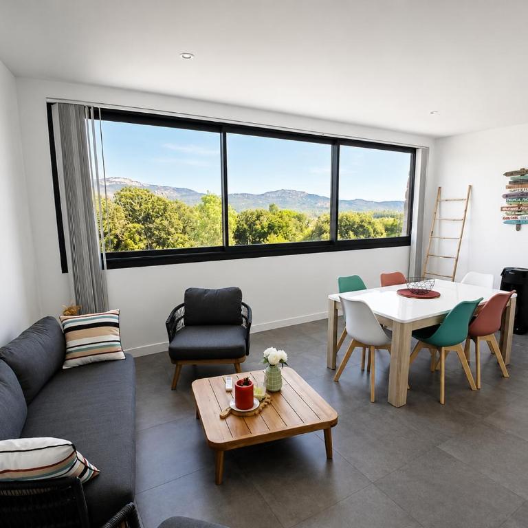 Apartment in Porto-Vecchio with pool - Appartement 2 Chambres - 1