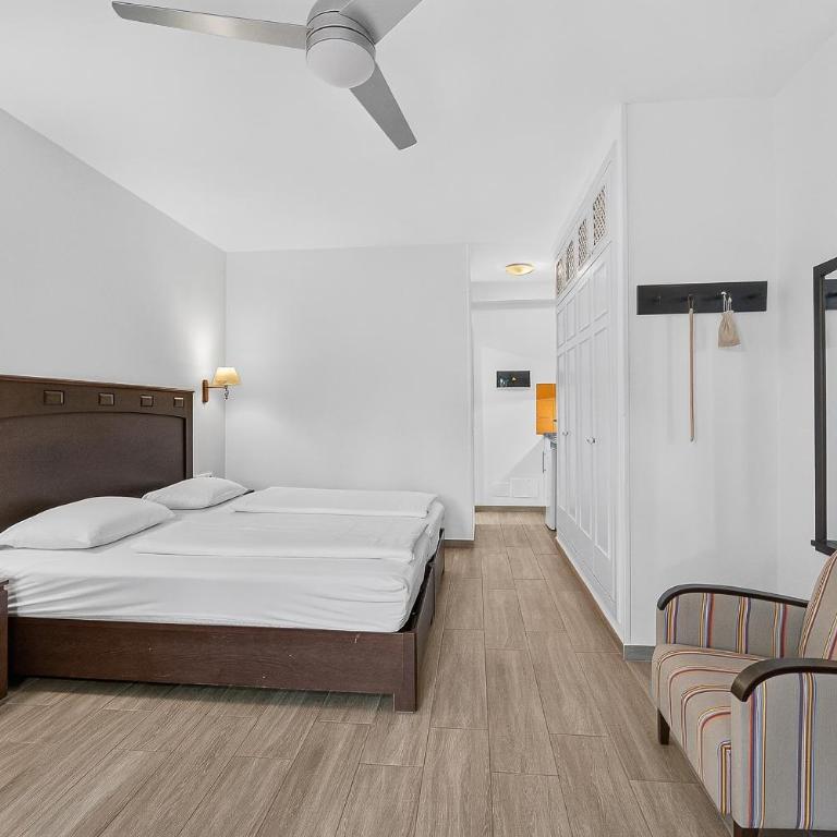 Elisium Resort & Apartamentos - Estudio Estándar - 3