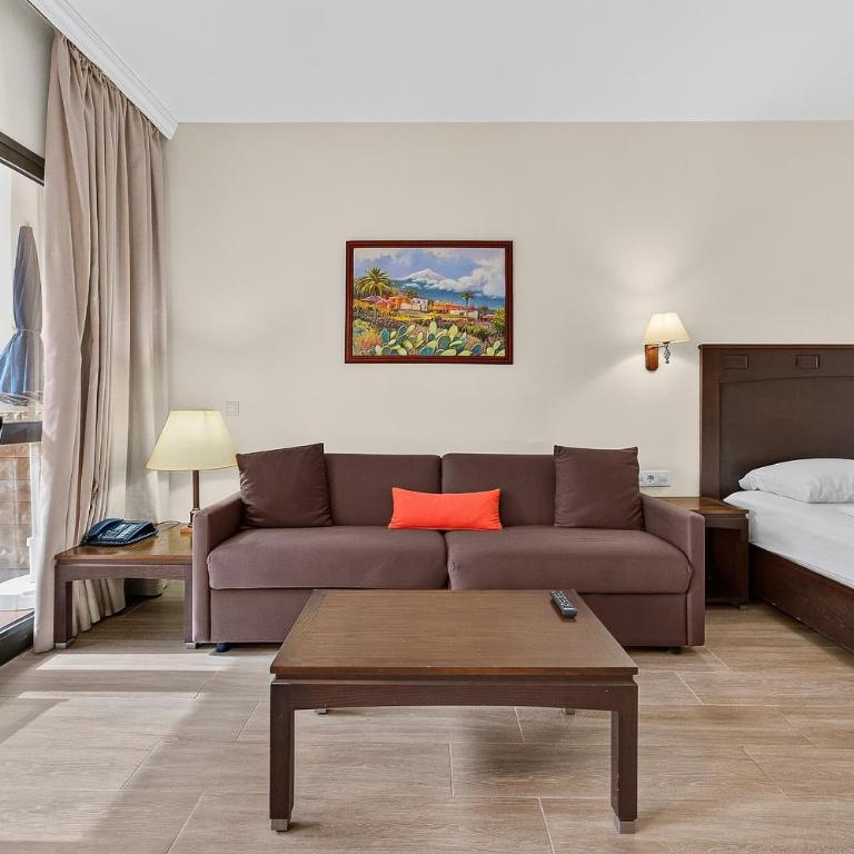 Elisium Resort & Apartamentos - Estudio Estándar - 10