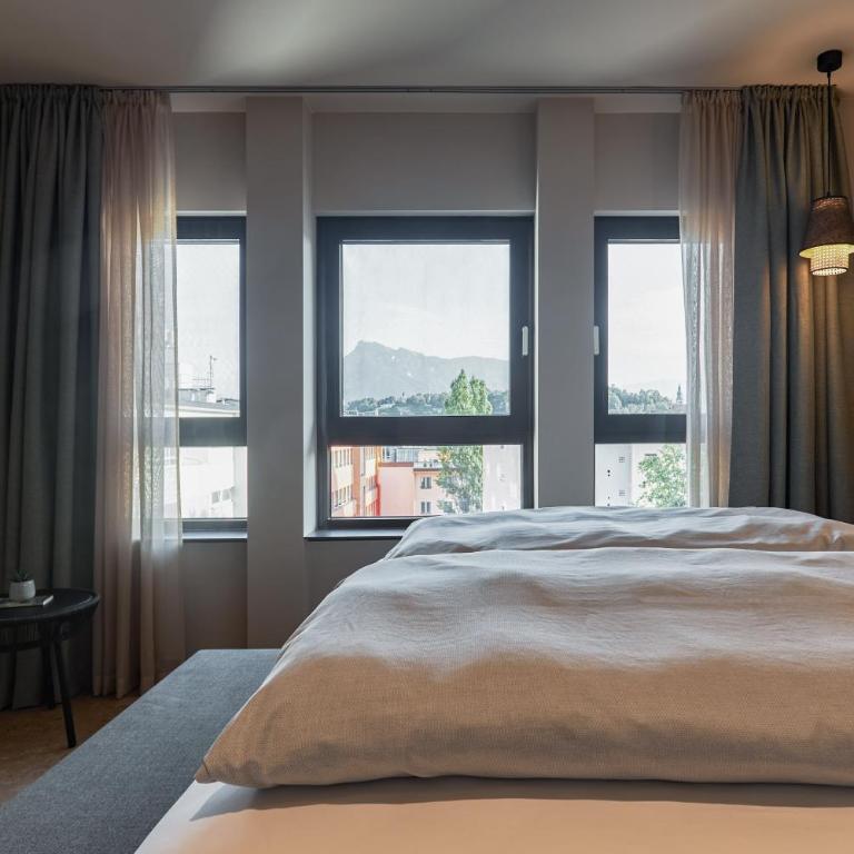 Cocoon Salzburg Hauptbahnhof - Superior Doppelzimmer Mountain Cocoon - 4